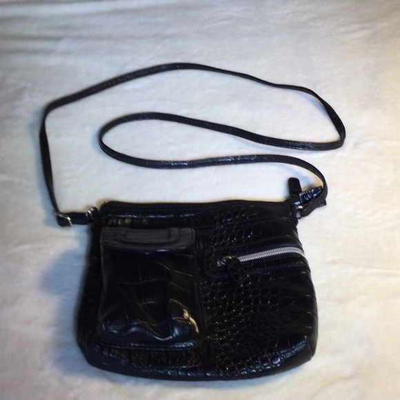 Small faux leather black bag with shoulder strap and compartments - Picture 13 of 13